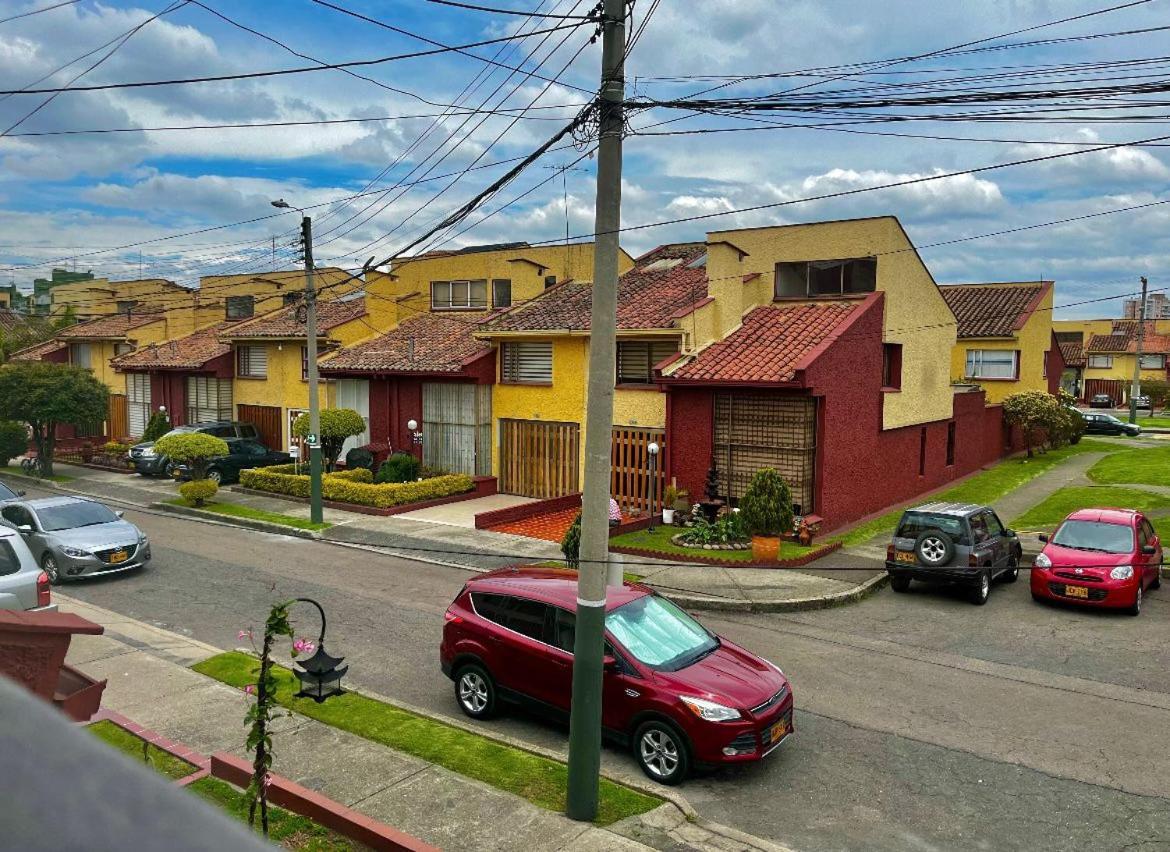 Casa Feliz Habitación en casa particular Bogotá